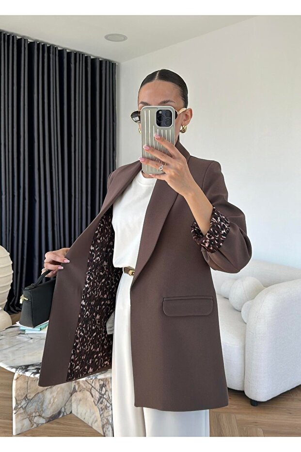 سترة بليزر مبطنة بنقشة الفهد للسيدات - 2