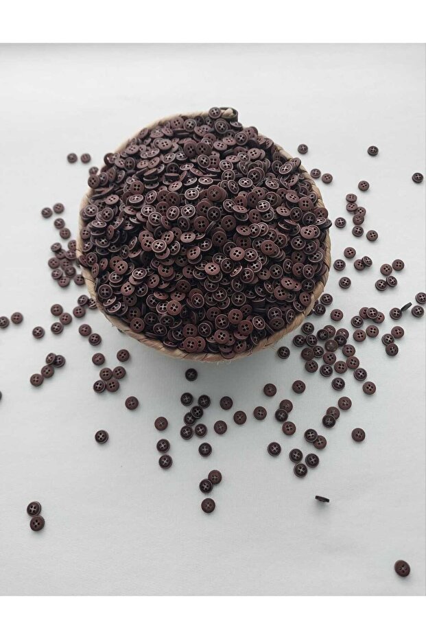 زر بوليستر بني قطر 0.9 ملم 50 قطعة. - 1