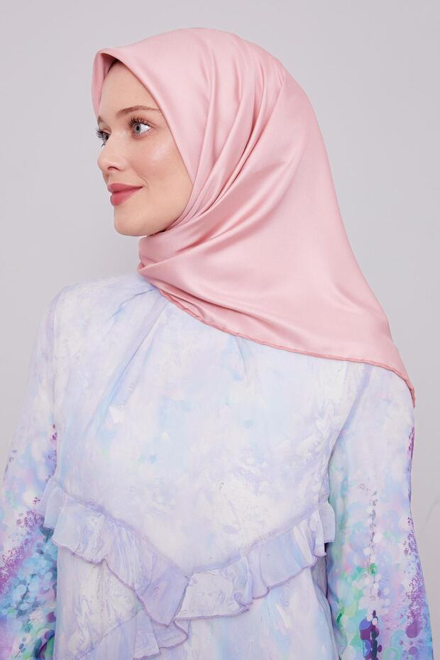 وشاح من نسيج قطني طويل بلون موحد - 1