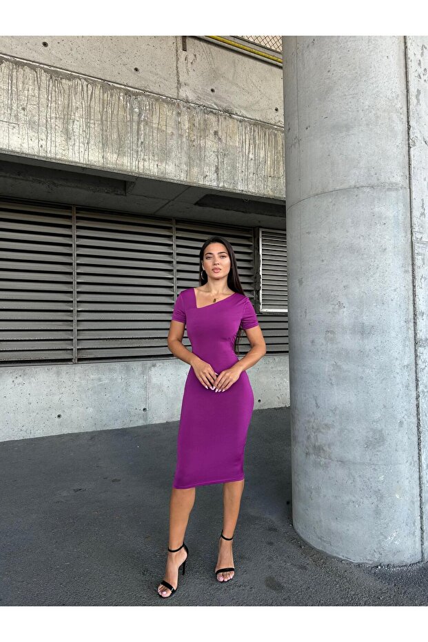Sandy Triangle Neckline Detailed Midi Evening Dress 583290 Plum