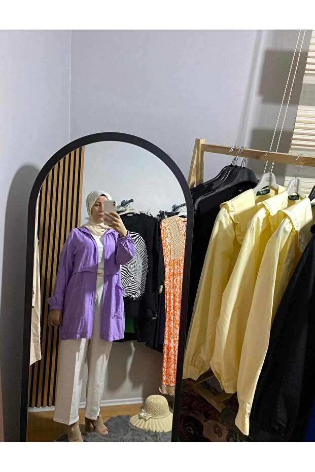 Lila kapüşonlu - 3