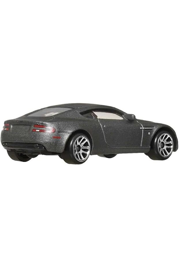 Hot Wheels Collector Fast & Furious 2005 Aston Martin, Scala 1/64, Edizione Speciale Per Collezionisti