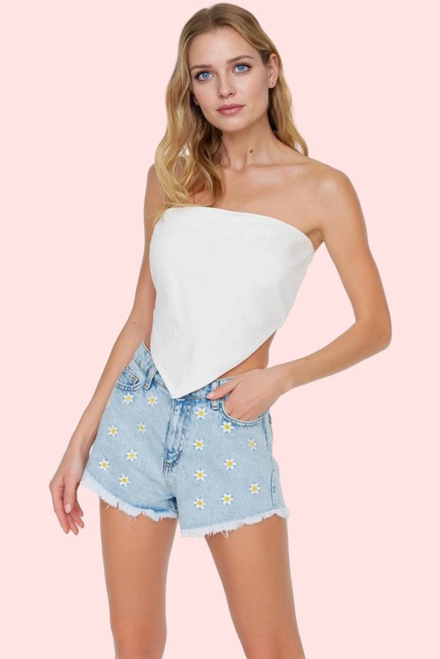 Women's Fashion Embroidered Denim Shorts Summer Beach Fashion Summer Shorts Where Style Meets