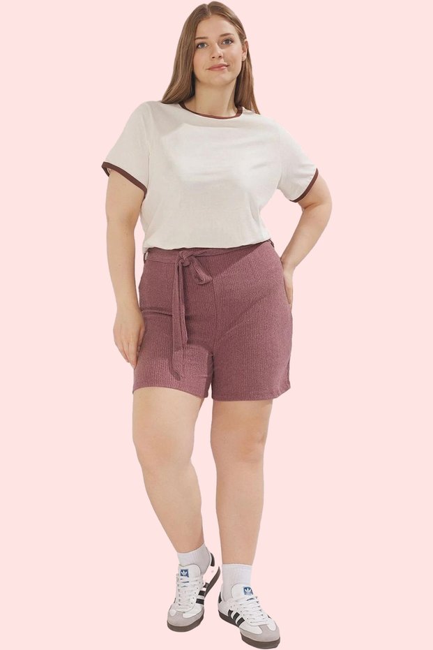 Women's Fashion Plus Size Wide Leg Twist Textured Shorts Regular Casual Summer Shorts
