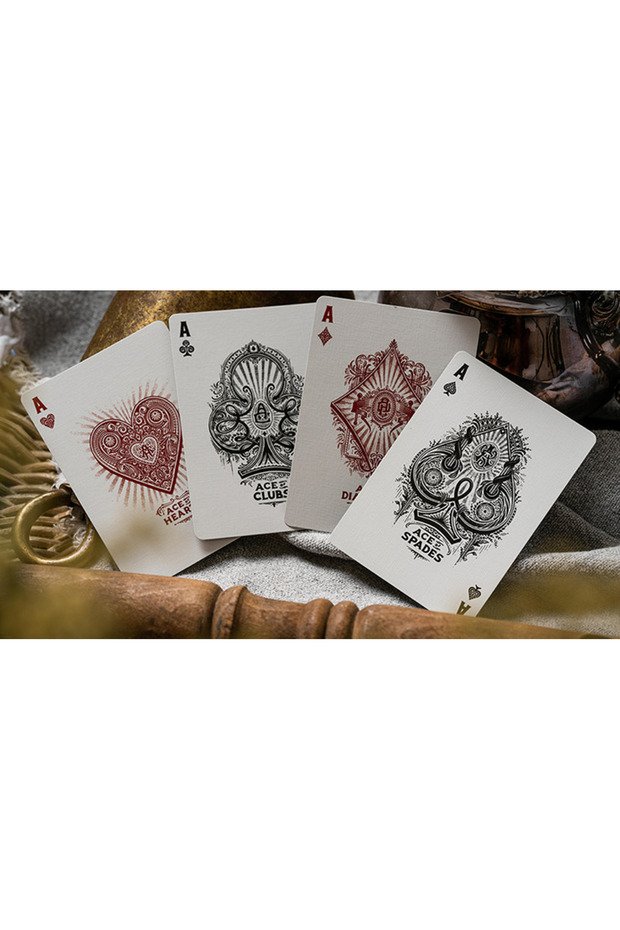 بطاقات الألعاب السوداء الفاخرة - 4