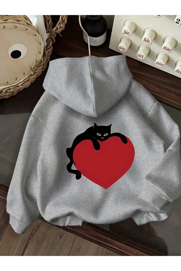 Heart and Black Cat Printed Back Versified Unisex Women/Men Hooded Sweatshirt