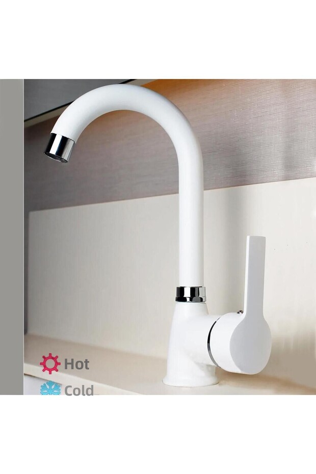 Venita White Delta Short Pipe Sink Faucet