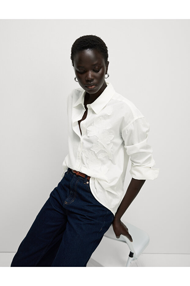 Saf Pamuklu Aplikeli Düğmeli Gömlek - 4