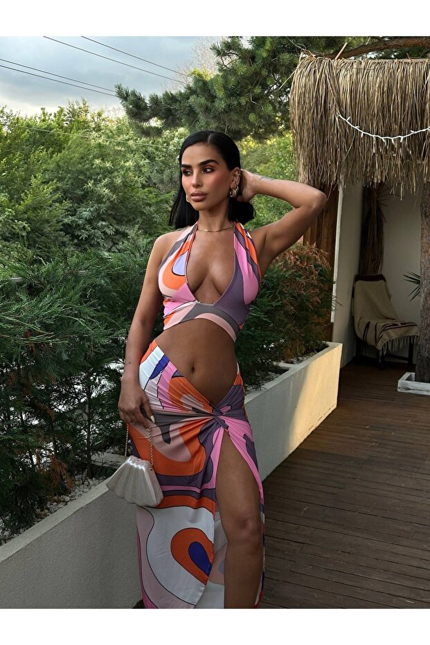 Σετ Deep άνοιγμα Halterneck Digital με τύπωμα Binary - 5