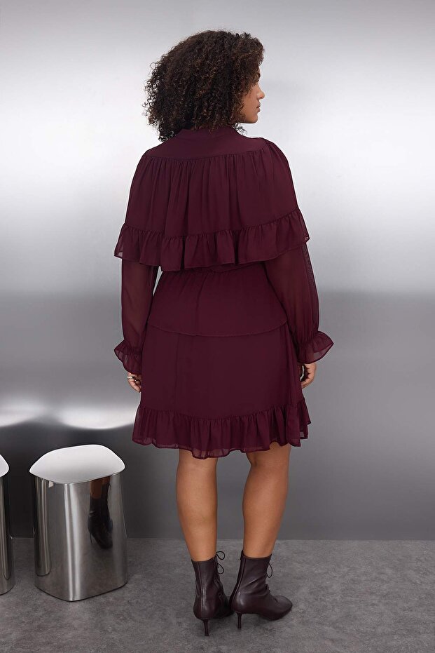 Bordó sifon gumírozott derékú, fodros mini szövésű nagy méretű ruha TBBAW26AH00003 - 5