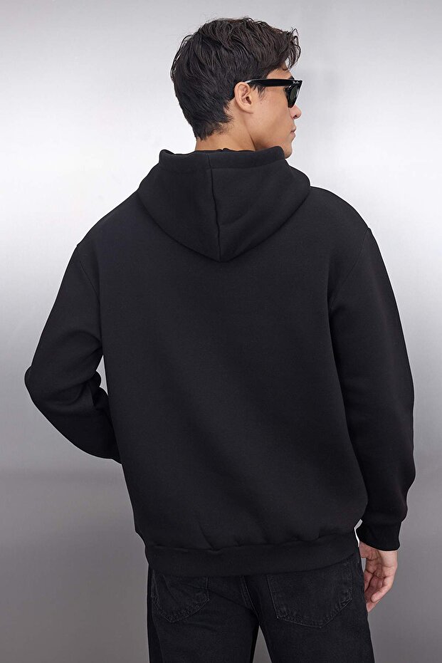 Siyah Oversize/Geniş Kesim Renk Bloklu City Baskılı Kapüşonlu Şardonsuz Sweatshirt TMNAW25SW00045 - 4
