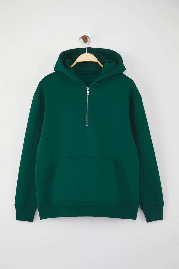 Zümrüt Yeşili Oversize/Geniş Kesim Fermuarlı Kapüşonlu İçi Polarlı Basic Sweatshirt TMNAW25SW00050 - 10