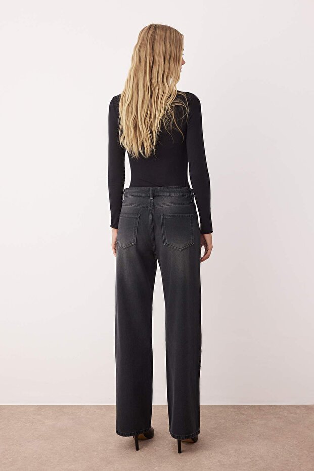 Siyah More Sustainable Yüksek Bel Aksesuar Detaylı Wide Leg Jeans TWOAW26JE00104 - 4