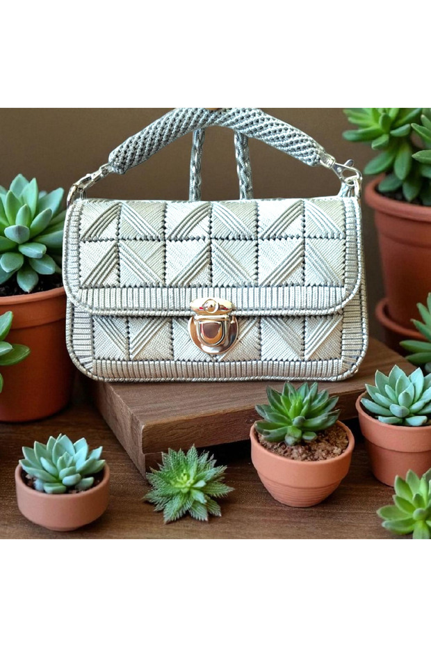 Canvas Model Knitted Handbag