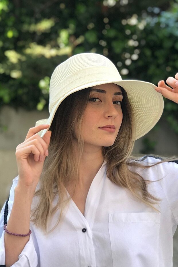 Straw Bow Laura Hat