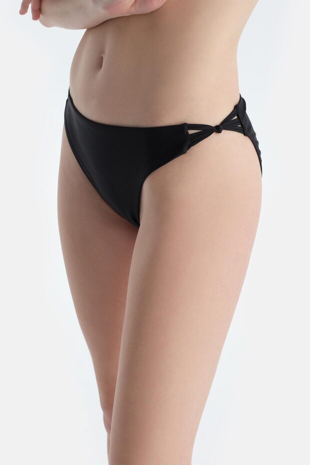 Siyah Düşük Bel Bikini Alt - 6