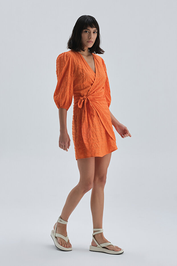 Turuncu V Yaka Pamuklu Elbise - 4