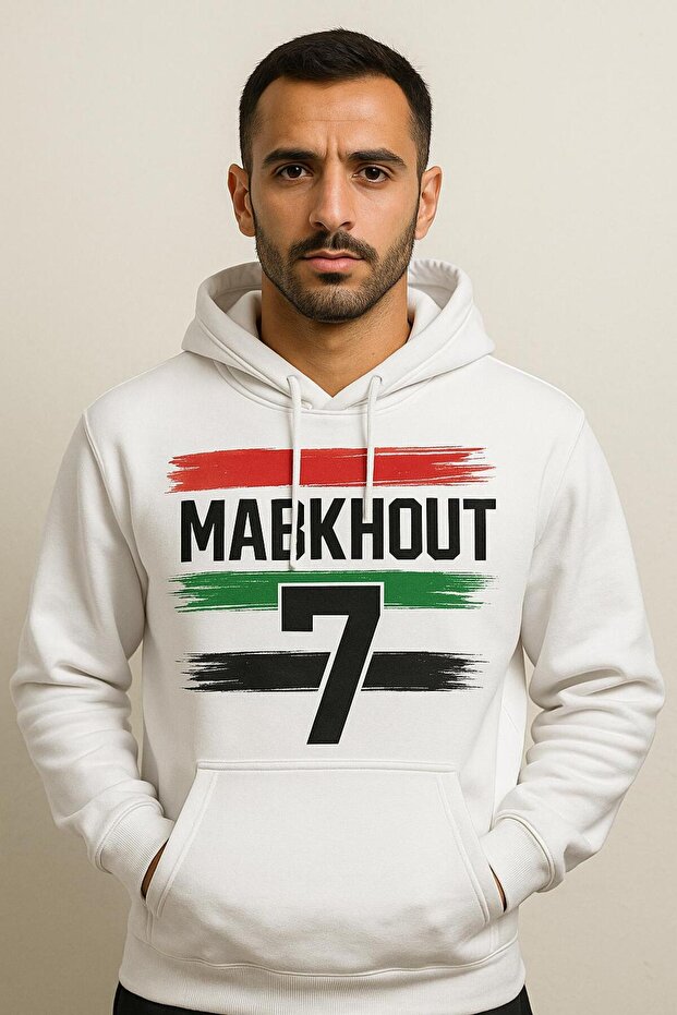 سويت شيرت بقلنسوة من Mabkhout 7 – تصميم علم الإمارات العربية المتحدة بطباعة رقمية بثلاثة خيوط وجيب الكنغر