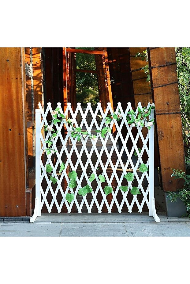 Wooden Freestanding Expandable Garden Fence - Wicker Picket, White, 120 cm