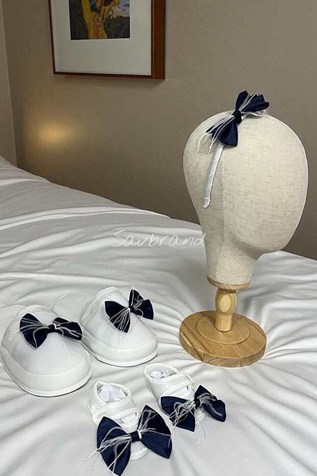 Bow Feathered Mother Maternity Slippers Crown and Booties Maternity Set (Set of 3)