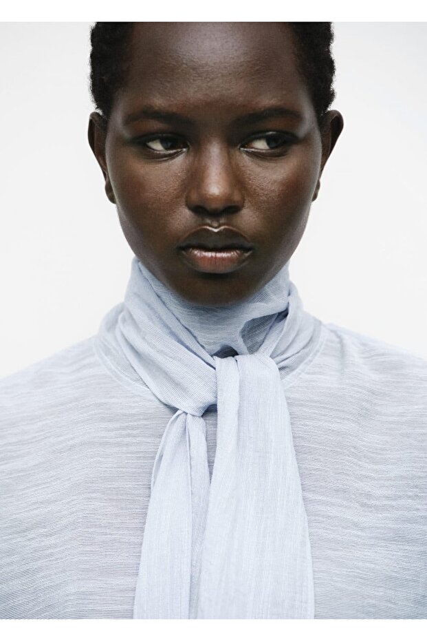 Fularlı dokulu bluz - 8