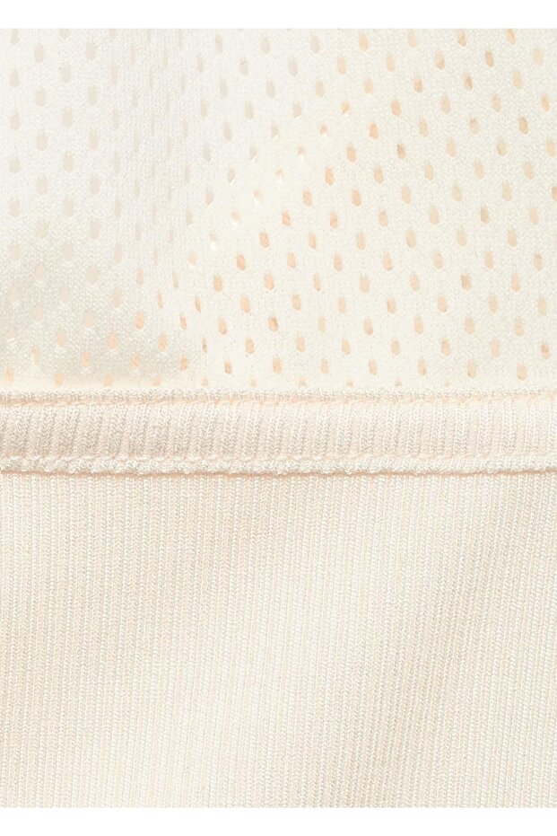 Delikli yaka bluz - 5