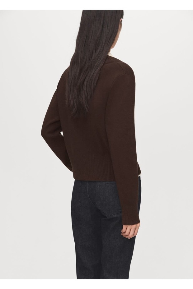 Mücevher düğmeli kruvaze hırka - 4