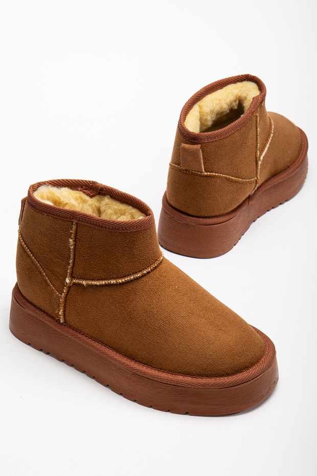 Ug Classic Women's Boots - 6