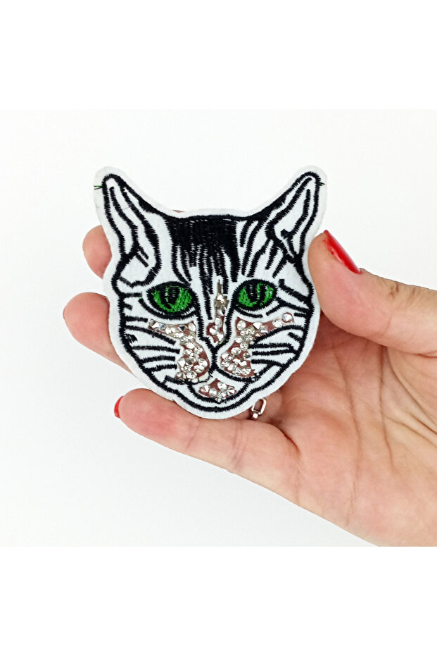 Green Eyed Cat Buckle