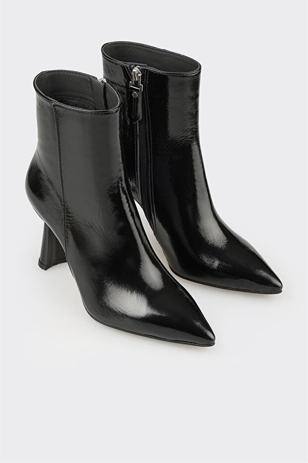 Siyah Deri Kadın Topuklu Bot - 2