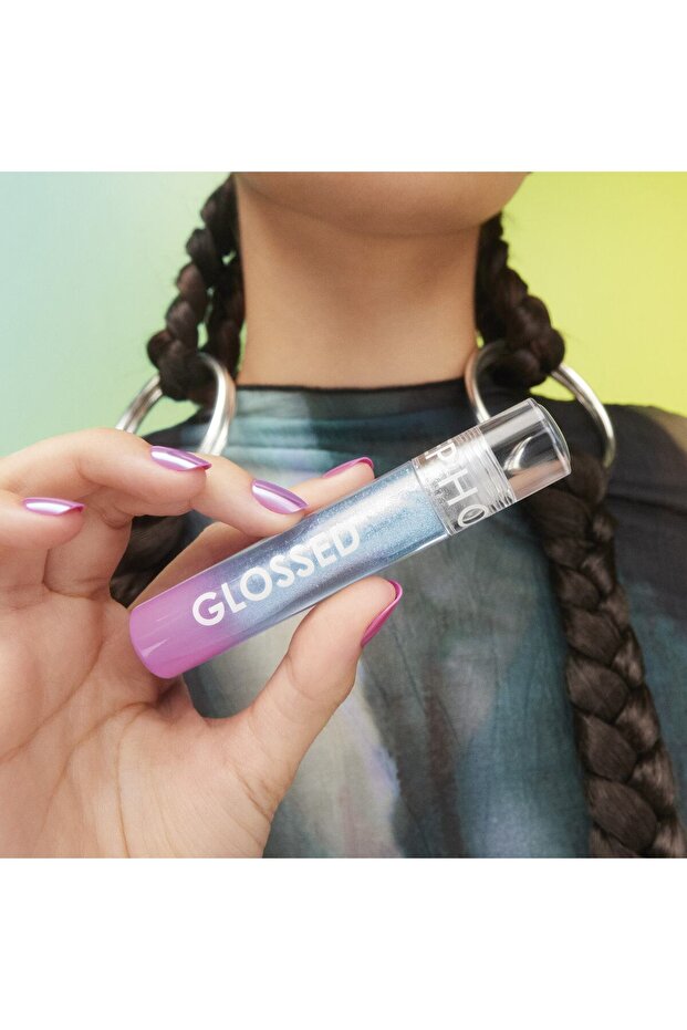 Canlı ve Parlak Görünüm İçin Dudak Gloss – Twister Etkili Formül - 3