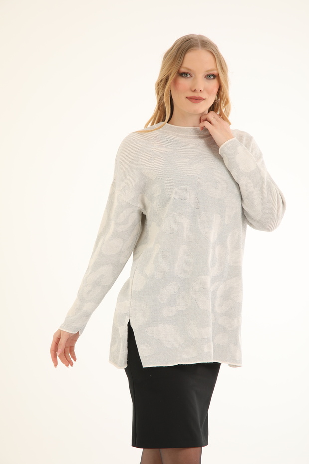 40738 - Stylish Comfortable Silvery Women's Long Knitwear Sweater