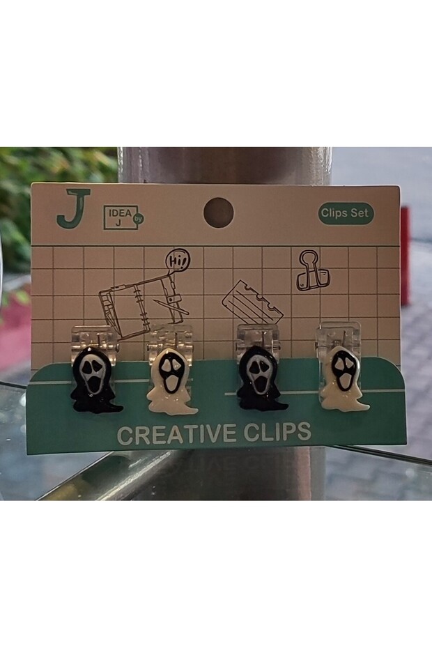 Small Size 4-Piece Clip Set with Character Figures Ad71604