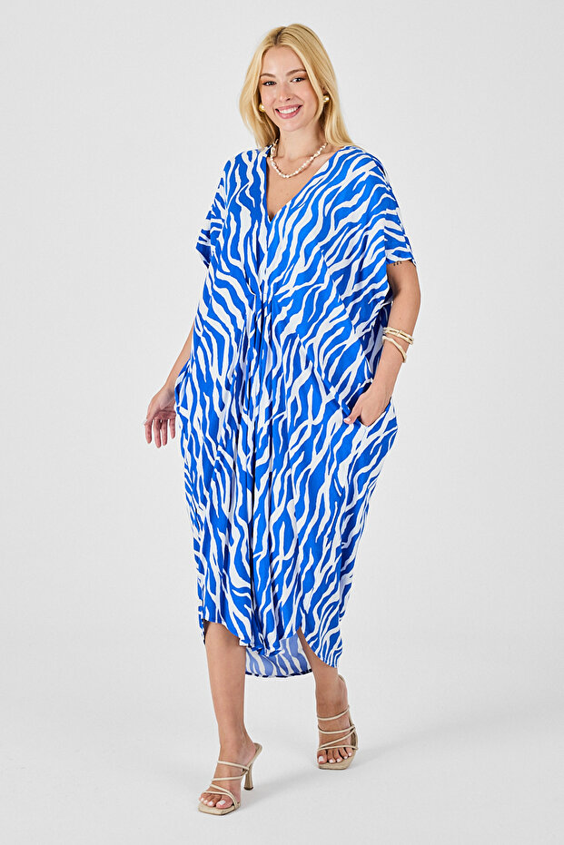 Rochie caftan cu decolteu în V cu model albastru pentru femei BCVL-254024 - 4