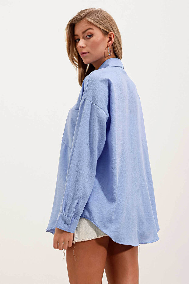Tek Cepli Oversize Keten Mavi Kadın Gömlek 20153 - 5