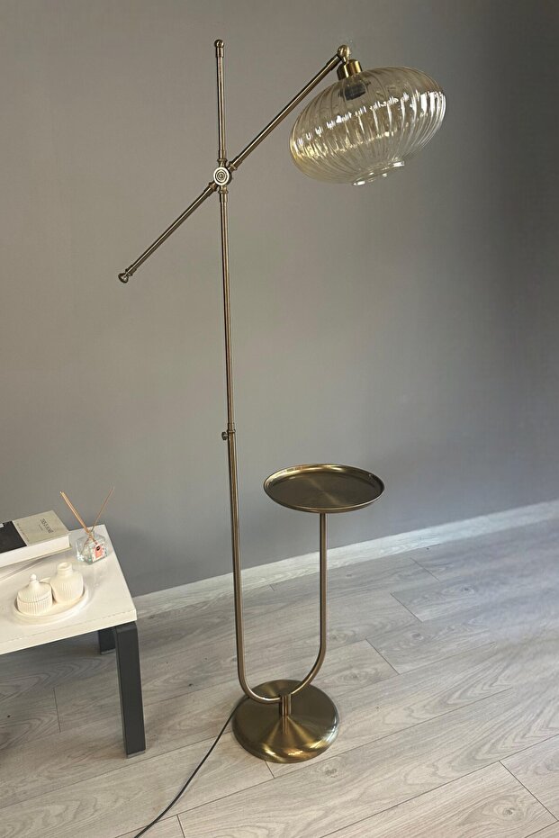 Elegant Eskitme Gövde Bal Rengi Cam Lambader U Tepsili Makas Gövde Modern Metal Zemin Lambası - 3