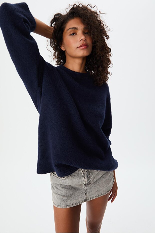 Yumuşak dokulu triko kazak - 2