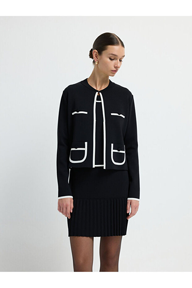 Şerit Detaylı Triko Hırka - 5