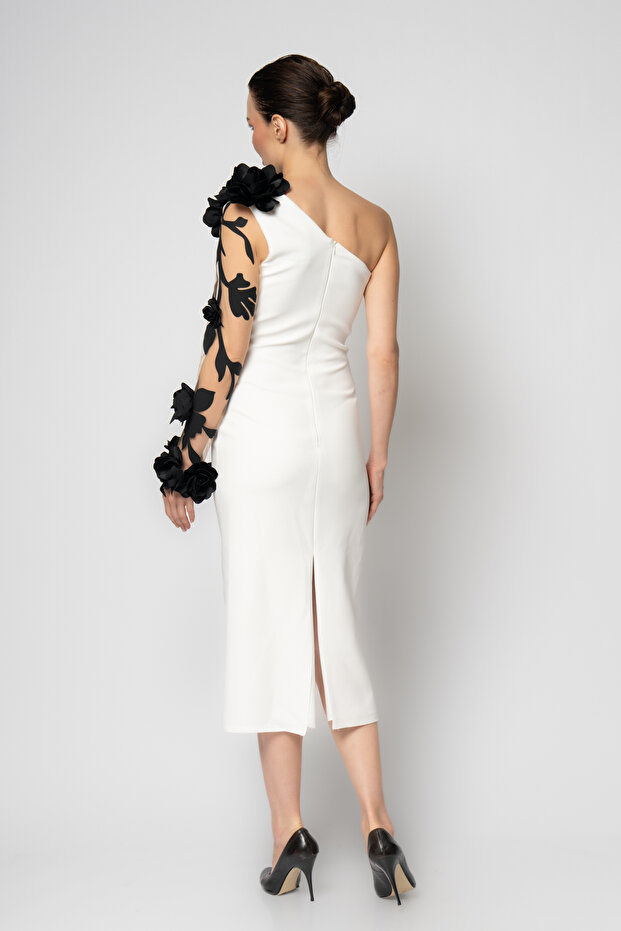 Tek kolu tüllü çiçek baskılı krep abiye elbise - 3