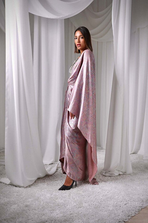 ستارة أثينا - 4