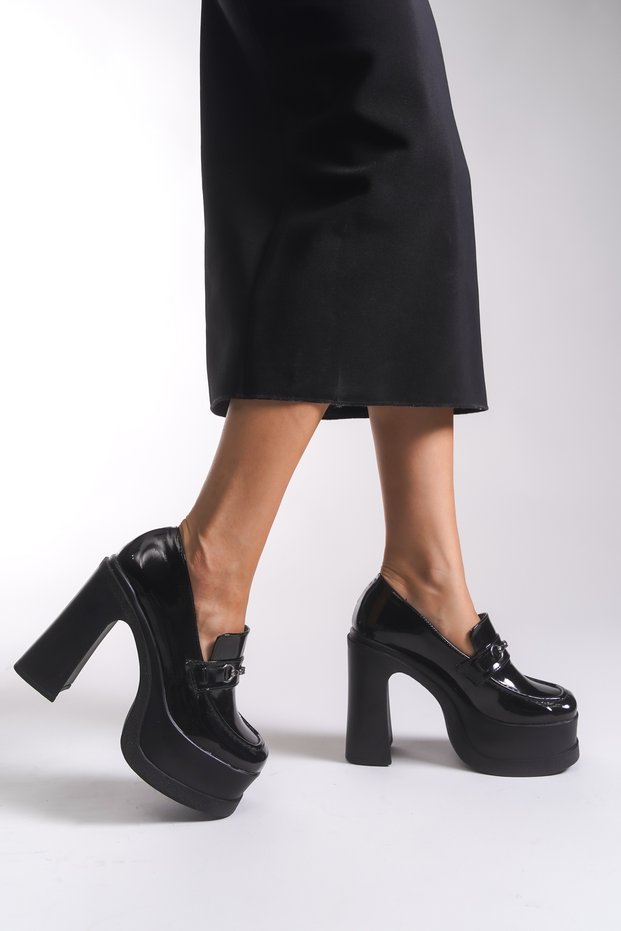 Women's High Heel Loafer 00122003 Black Patent Leather