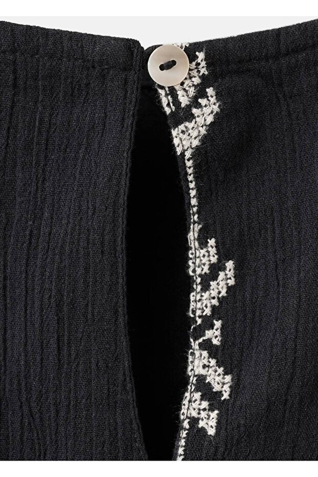 İşlemeli volanlı elbise - 7