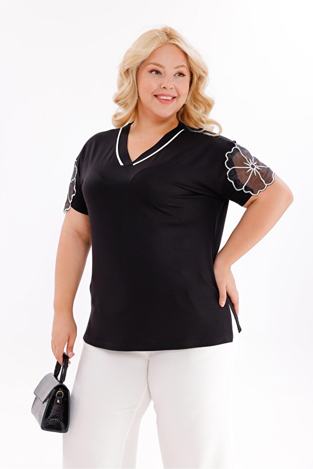 Plus Size Blouse with Floral Motif on the Sleeves