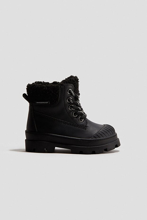 Bağcıklı ve Kalın Tabanlı Su Geçirmez Bot - 1