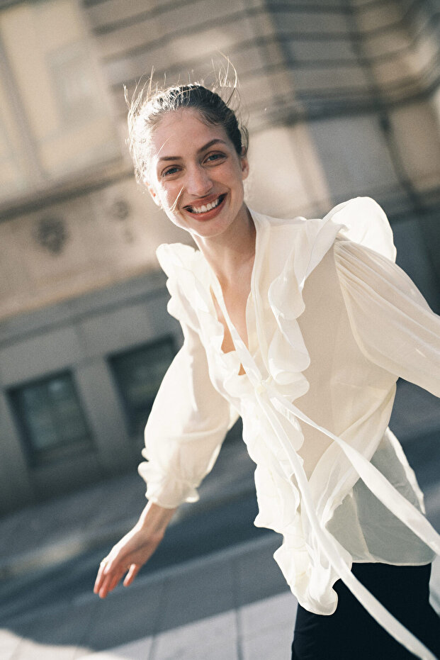 Fırfırlı Bluz - 1