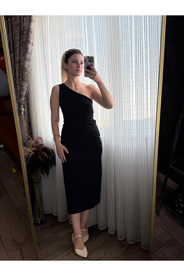 Siyah Tek Omuz Elbise - 2