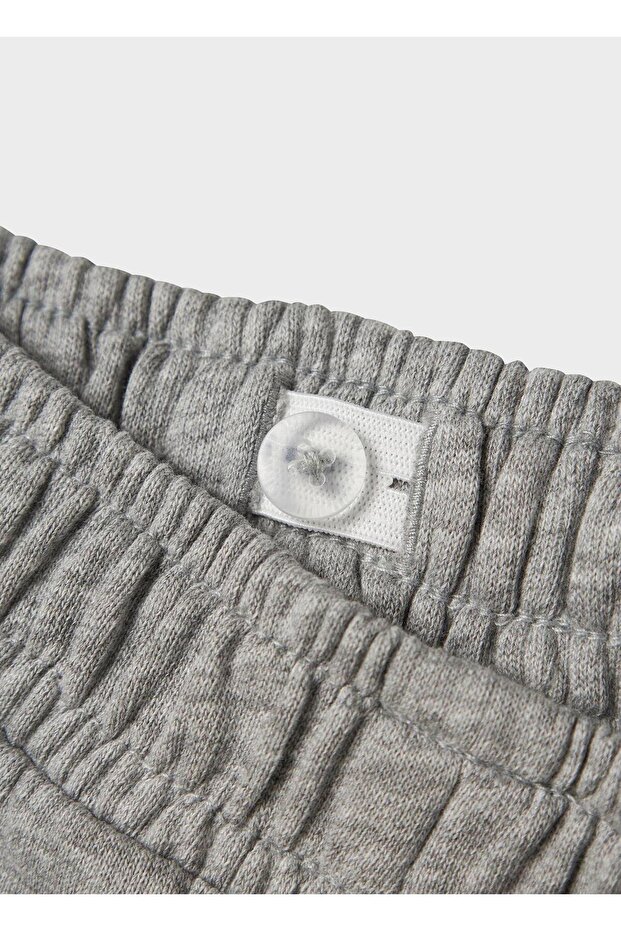 السراويل الرمادية - 3