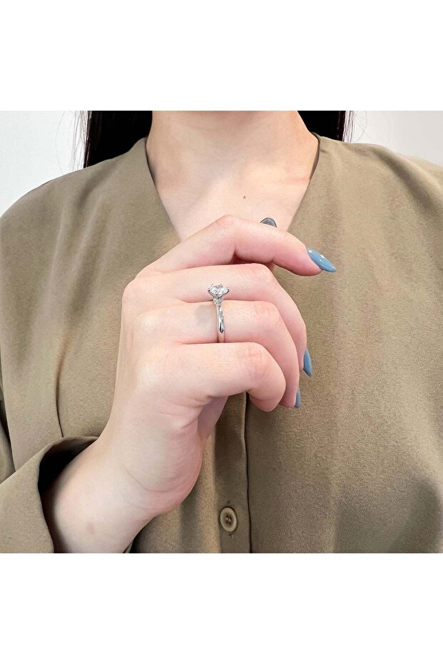 Adjustable Solitaire Silver Ring - 3