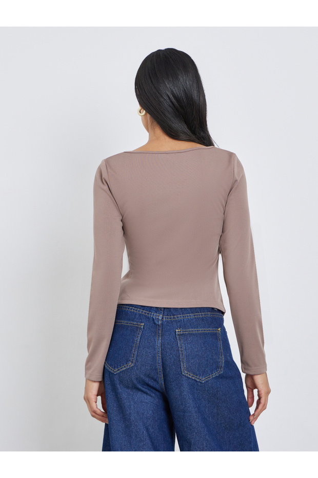 Solid Square Neck Buttoned Top - 5