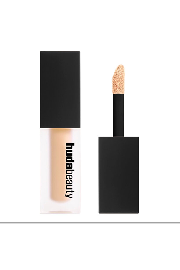 Mini Fauxfilter Luminous Matte Liquid Concealer Mini Concealer Coconut Flakes 2.7 N Elsbeauty